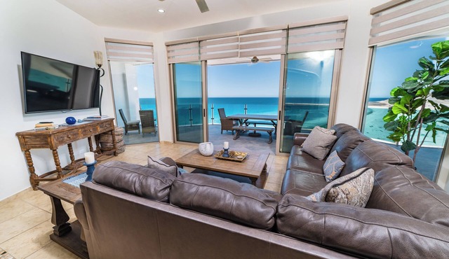 Esmeralda Beach Resort 3 Bedrooms Condo B 1201