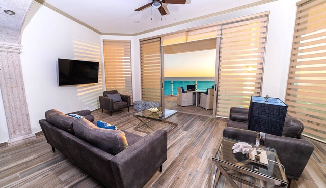 Esmeralda Beach Resort 3 Bedrooms Condo B 703