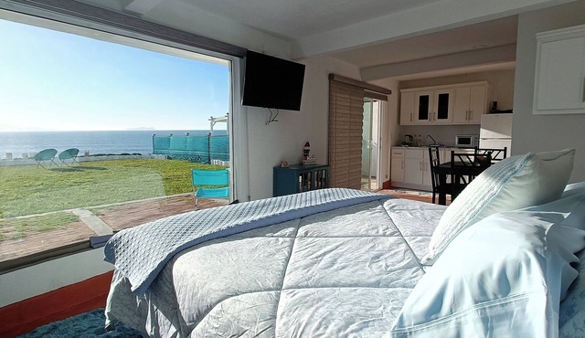 Estudio privado con fogata y vista al mar