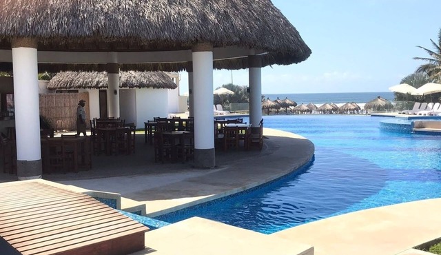 Exclusivo Departamento en Acapulco México, con Club DE Playa