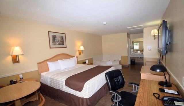 Executive Inn