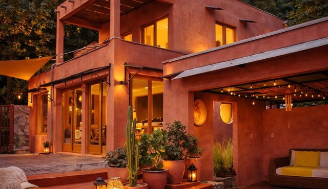 Fabulous 3-bedroom house in enchanting Jaibalito by the lake