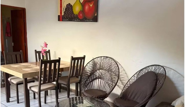 Family House w/Air Conditioning and Garage