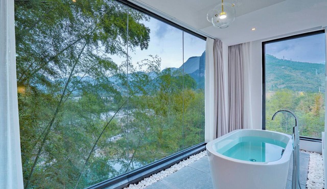 Fanjing Mountain Xingyi Yunshe Homestay