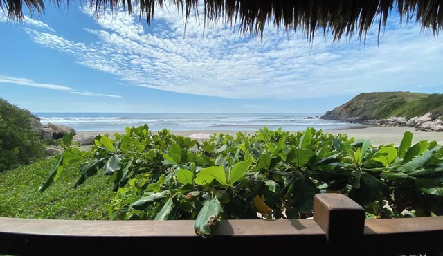 Fantastic private Beachfront house