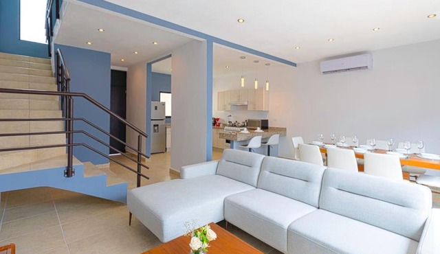 Fantastica Casa con alberca,TVs, Netflix, y A/A