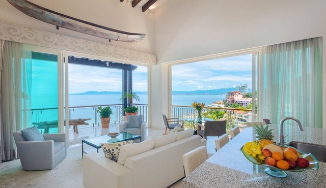 First Class Penthouse at V Conchas Chinas