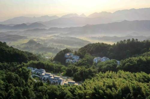Floral Lux Hotel Mosvylend Hujian Resort Jiuhuashan