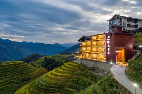 Floral Lux Hotel-Panoramic View of Terrac,Sunrise, Heated Pool & Affordable Luxury