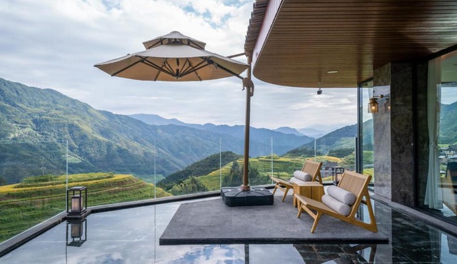 Floral Lux Hotel-Panoramic View of Terrac,Sunrise, Heated Pool & Affordable Luxury