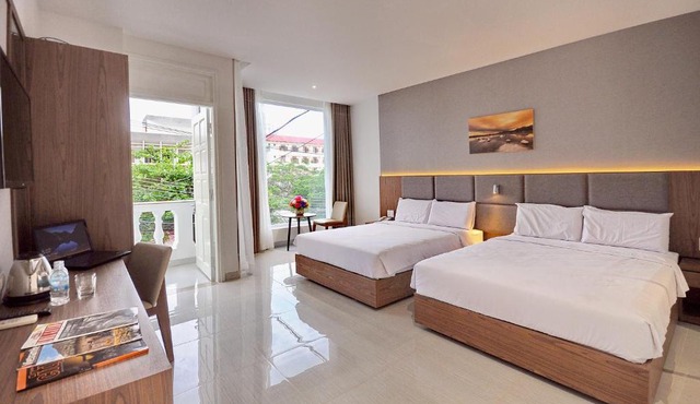 For You Hotel