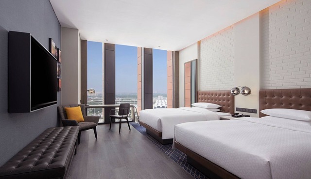 Four Points By Sheraton Tianjin National Convention And Exhibition Center