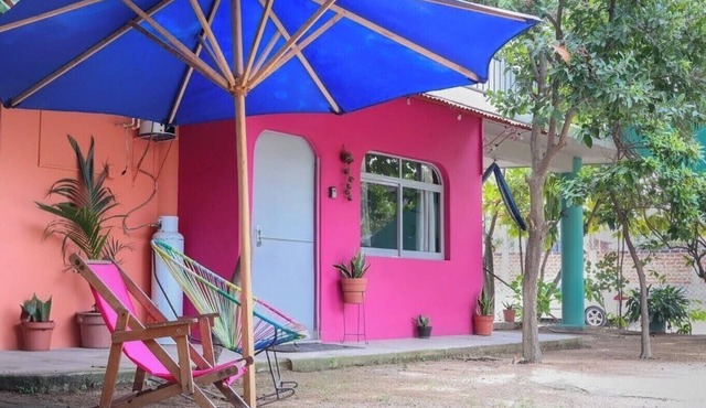 Frida's apartment 8 mins from the beach