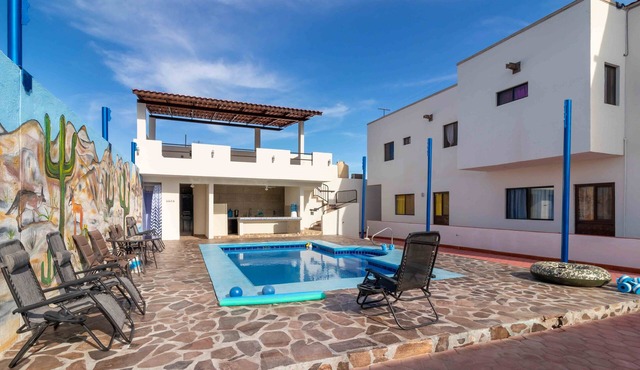 Furnished 1 Bdrm Apt #5 Next to Beach