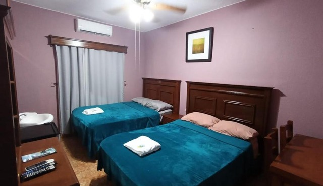 Garcia's Suites y Hotel Villegas