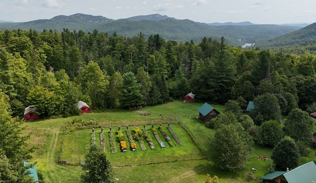 Glamp Thomas On Adk Farm Offers Privacy, Stargazing And Mountain Views in North River