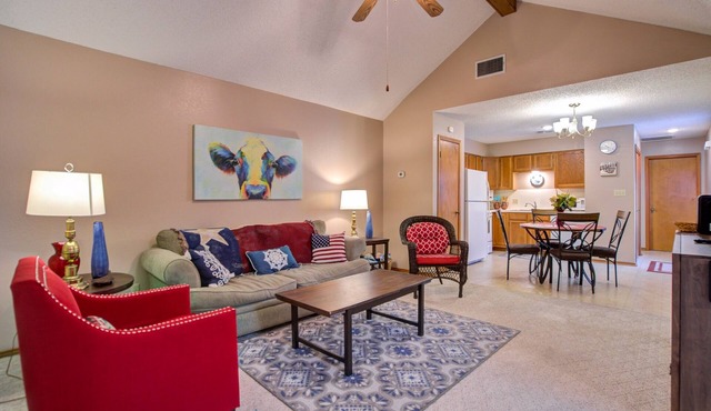 Golf, Quiet, king and Queen Suite, Winter Texans, Seasonal, Monthly Rentals
