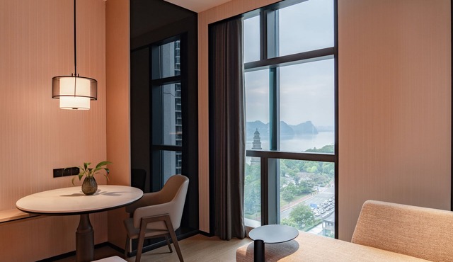 Grand Mercure Yichang Waitan