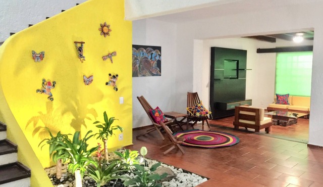 Great home centrally located minutes from the beach