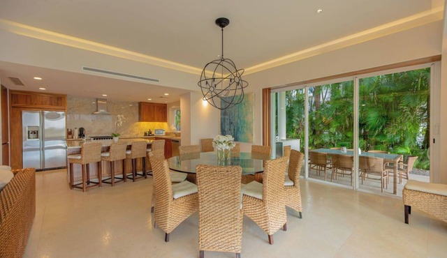 Ground-Floor Family Oasis with Double-Size Pool, Lake View & 4 Spacious Bedrooms