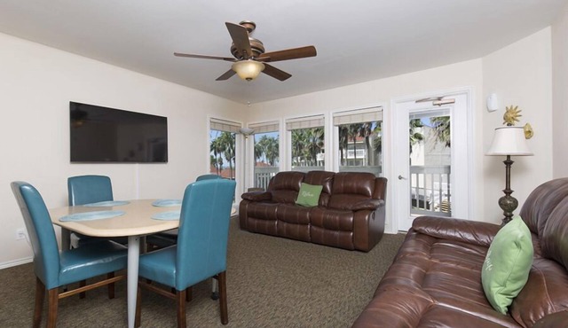 Gulfpoint A 1214 - Lovely home for families;Luxe amenities;Great area