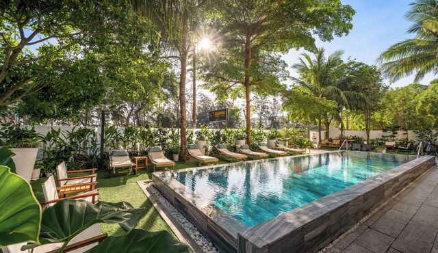 HA Ocean Front Hotel and Apartment