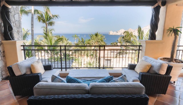 Hacienda Beach Club Oceanview 4BR home– Prime Cabo Location