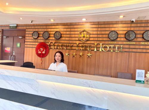 Happy Life Hotel District 7 Gần SECC