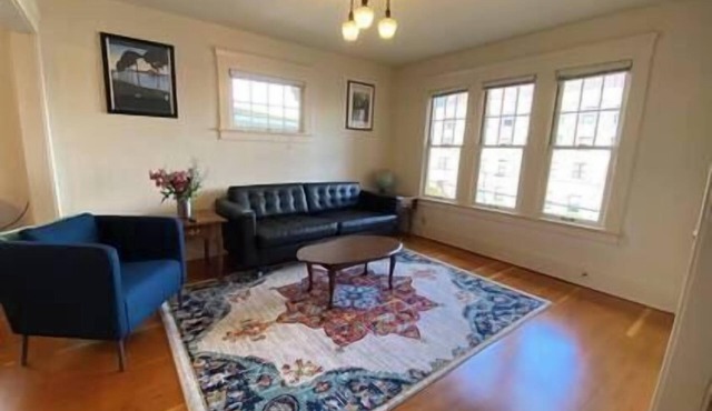Historic Downtown Flat, No. 3 in Astoria