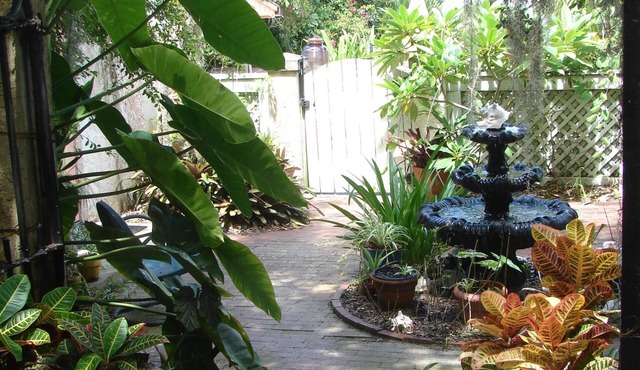 HISTORIC POOLSIDE RIVERFRONT CABANA WITH BOAT DOCK in Sebastian