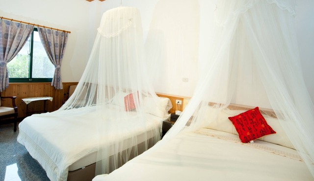 Hofeng Xiangcun B&B