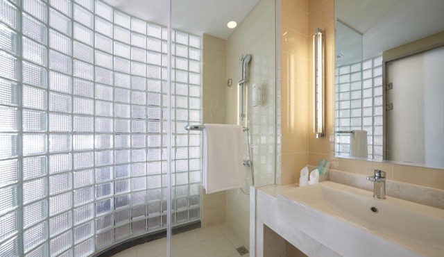 Holiday Inn Express Chongqing University Town by IHG