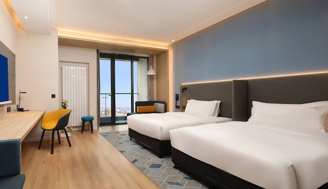 Holiday Inn Express Dalian Golden Pebble Beach by IHG