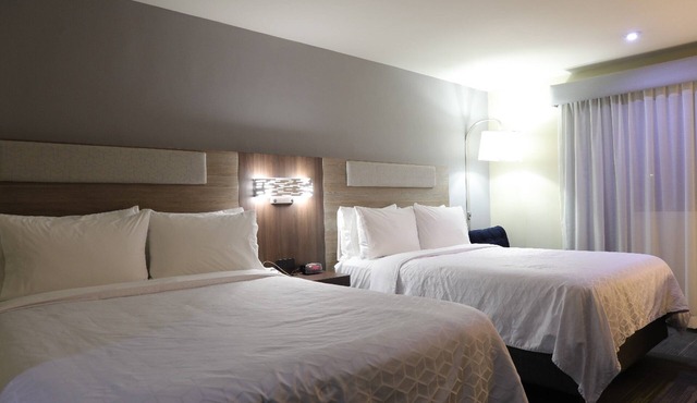 Holiday Inn Express Piedras Negras by IHG