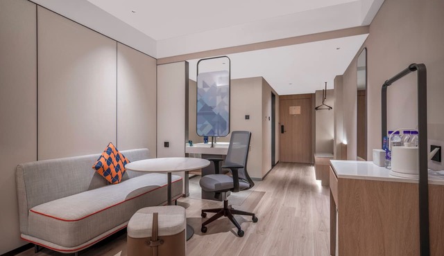 Holiday Inn Express Qingdao Downtown by IHG