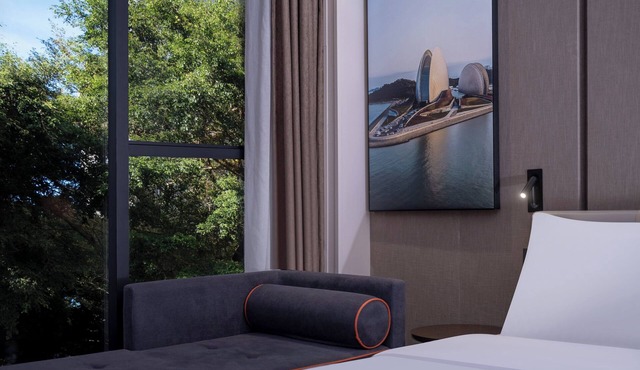 Holiday Inn Express Zhuhai Grand Theater by IHG