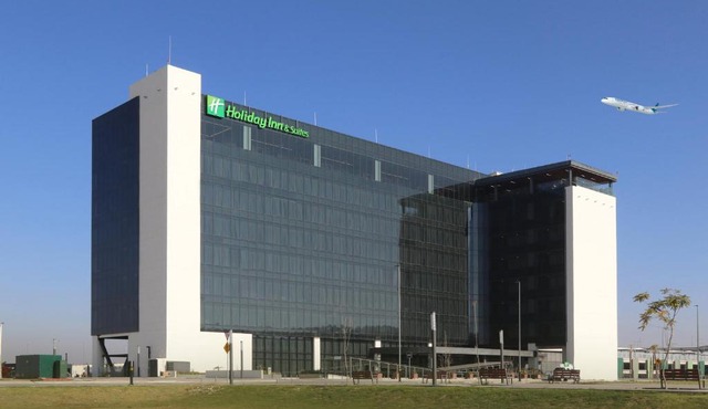 Holiday Inn & Suites - Mexico Felipe Angeles Airport by IHG