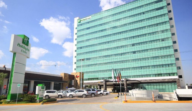 Holiday Inn & Suites Plaza Mayor by IHG