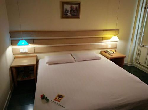 Home Inn Dongying Dongcheng Caozhou Road Central
