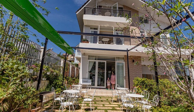 Homestay Dinh Bảo Đại, view đẹp, rừng thông rừng hồng