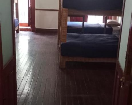 Hostal T M