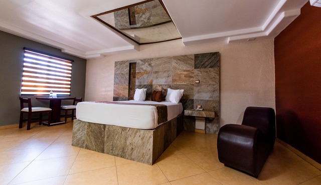 Hotel Closbi Km6