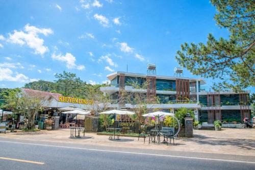 Hotel & Homestay Long Vũ Măng Đen