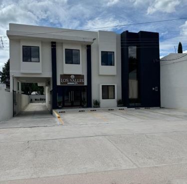 Hotel Los Valles Plus