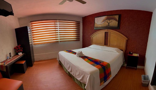Hotel Makarios