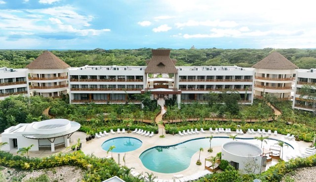Hotel Mundo Maya Edzná