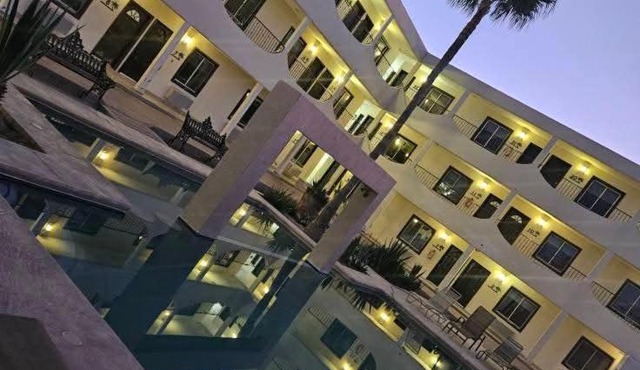 Hotel palma de oro