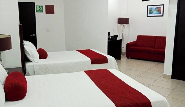 HOTEL PLAZA ELITE