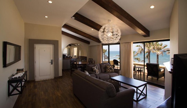 Hotel Punta Morro