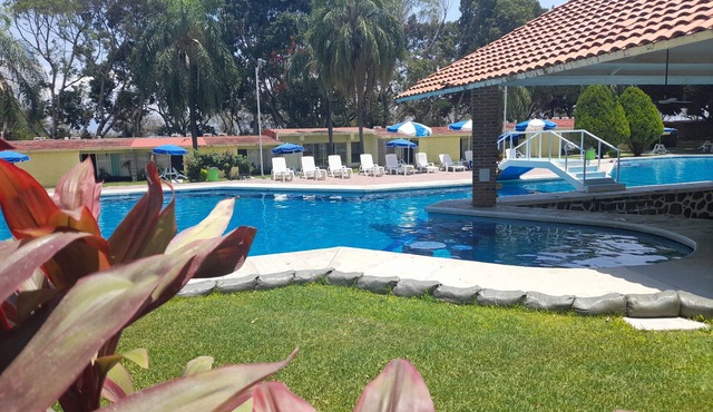 Hotel Teques Palace